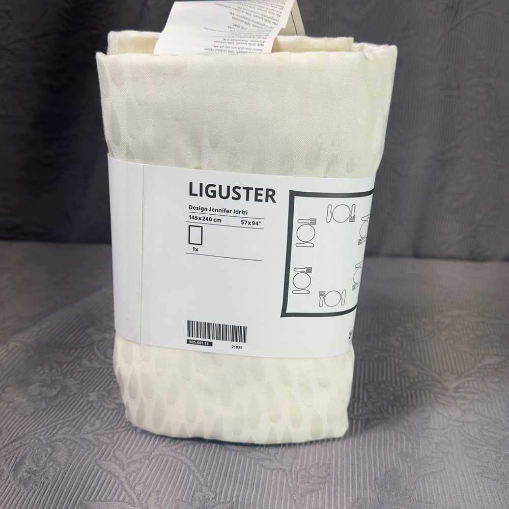 IKEA LIGUSTER Tablecloth Patterned White  57x94" 505.681.13